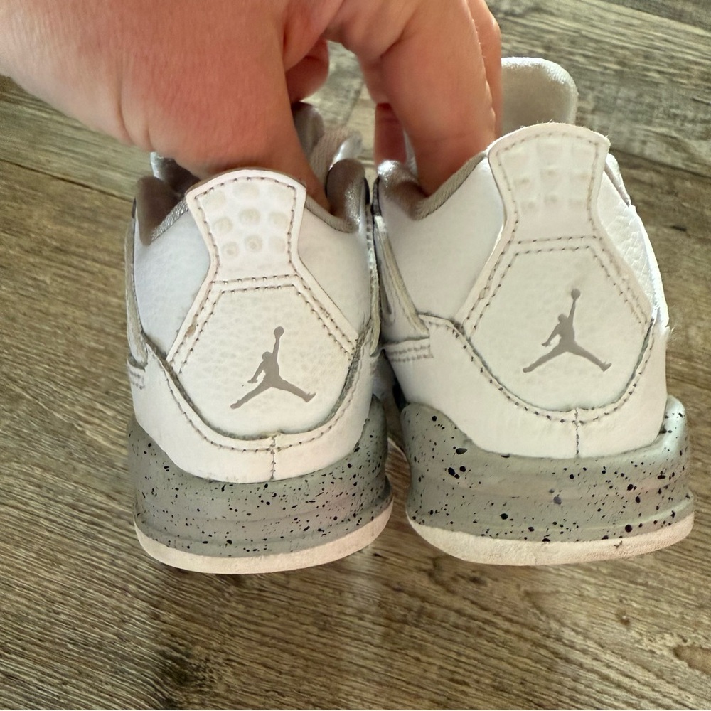 Jordan Retro 4 Oreos - 4t - Picture 3 of 4